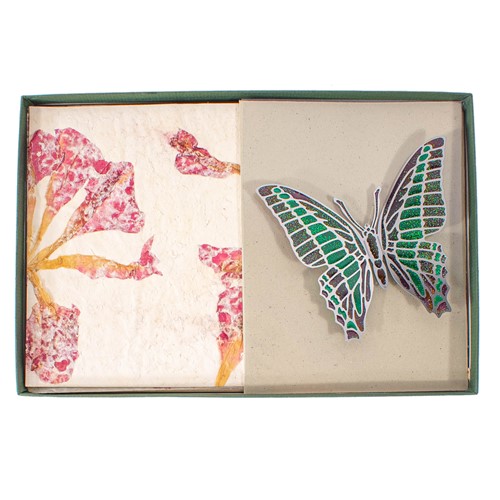 Gift Box, Epoxy Butterfly Magnet, 5 Natural Flower Paper Cards, 5 Envelopes